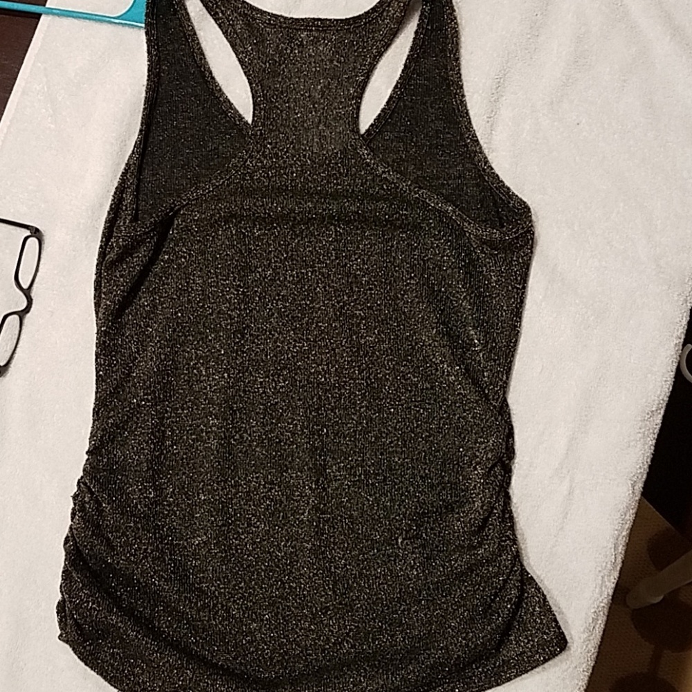 Top - Picture 2 of 5
